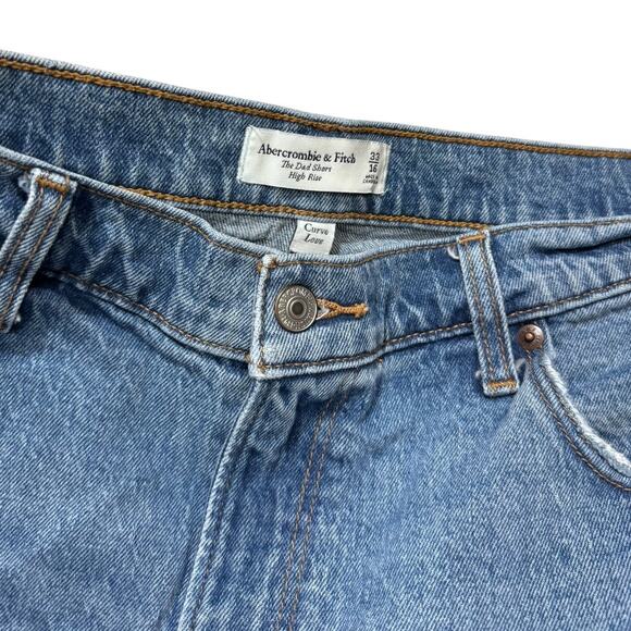 Abercrombie & Fitch - The Dad Short-  Curvy Love Denim Shorts - Size 33 - Picture 2 of 4